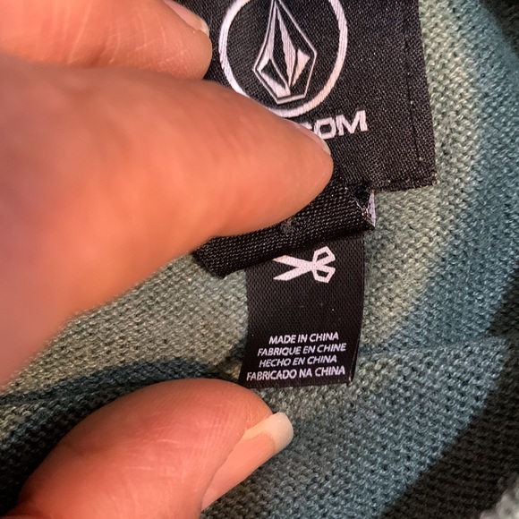 Volcom boys sweater - Picture 4 of 4